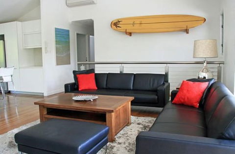 Echoes Beach House - Tourism Caloundra 1