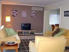 Summerhouse BnB - Tourism Caloundra 4