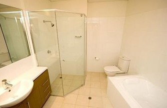 Wallaroo Marina Apartments - Tourism Caloundra 2