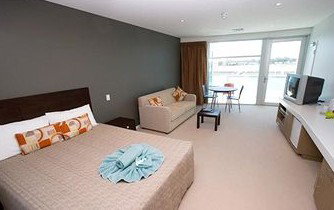 Wallaroo Marina Apartments - Tourism Caloundra 7