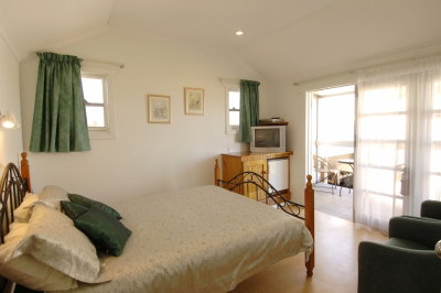 Vue De M Bed And Breakfast - Tourism Caloundra 1