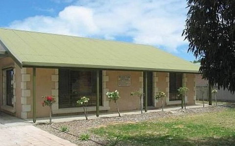 Krasni Park Cottage - Tourism Caloundra 5