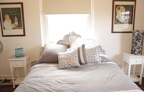 The Matchbox House Bed And Breakfast - Tourism Caloundra 2