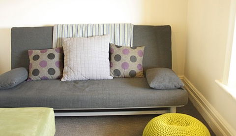 The Matchbox House Bed And Breakfast - Tourism Caloundra 3