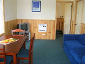 Driftwood Strahan Villas - Tourism Caloundra 0