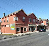 Mole Creek Hotel - Tourism Caloundra