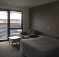 Foreshore Tavern - Tourism Caloundra