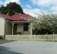 McIntosh Cottages - Tourism Caloundra