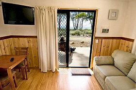 Captain James Cook Caravan Park - Tourism Caloundra 0