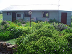 Engadine Cottage - Tourism Caloundra 0