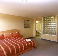 Lighthouse Hotel - Tourism Caloundra