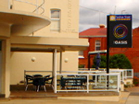 Neptune Grand Hotel - Tourism Caloundra 0