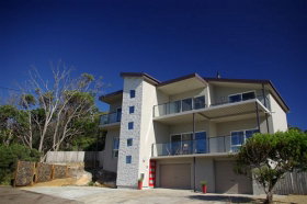 Windows On Bicheno - Tourism Caloundra 0