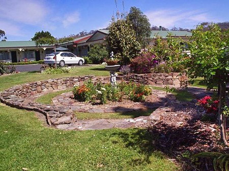 Wintersun Gardens Motel - Tourism Caloundra 2