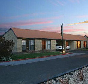 Glasgow Lodge - Tourism Caloundra 2