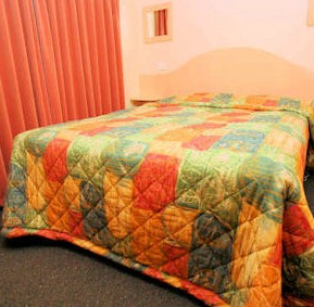 Glasgow Lodge - Tourism Caloundra 3