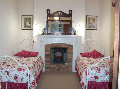 Cottage On Gunning - Tourism Caloundra 2