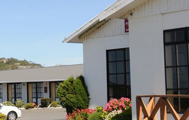 Beachfront Bicheno - Tourism Caloundra 1