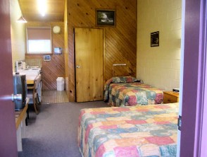 Comfort Inn Gold Rush - Tourism Caloundra 1
