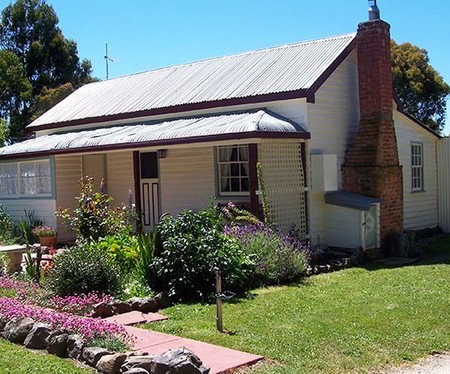 Hurlfield Farm Cottage - Tourism Caloundra 2