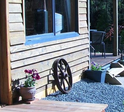 Love Grove Guest House - Tourism Caloundra 1