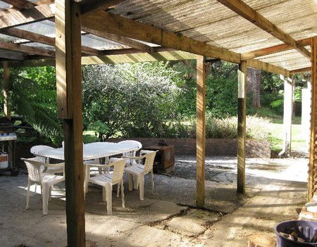 Strahan Backpackers YHA - Tourism Caloundra 4
