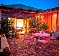 At Eleven La Petite Maison - Tourism Caloundra