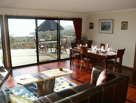 Storm Bay Guest House - Tourism Caloundra 4