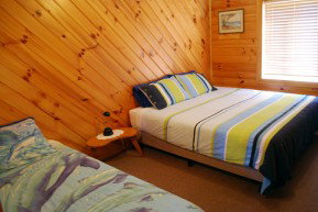 Hubies Hideaway - Tourism Caloundra 4