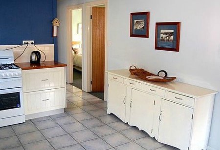 Engadine Cottage - Tourism Caloundra 4