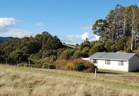 Engadine Cottage - Tourism Caloundra 5