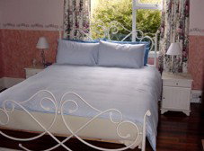 Kenya Cottage - Tourism Caloundra 2