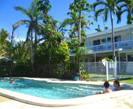 Absolute Backpackers Mission Beach - Tourism Caloundra 4