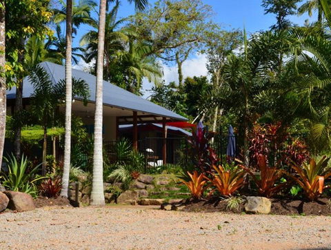 Lost Paradise - Tourism Caloundra 2