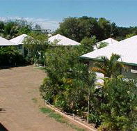 Gee Dees Family Cabins - Tourism Caloundra
