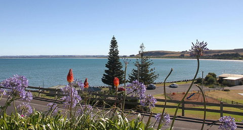 Captains Cottage - Tourism Caloundra 5