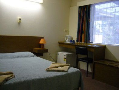 Beerburrum Motel Lodge & Cabins - Tourism Caloundra 2