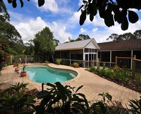 Magnolia House - Tourism Caloundra 0
