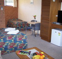 Colonial Motor Inn Pambula - Tourism Caloundra