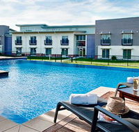 Springs Resort - Shoalhaven Sports Motel - Tourism Caloundra