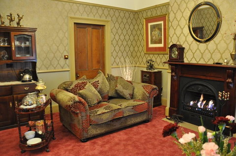 Bli Bli House Riverside Retreat  - Tourism Caloundra 1