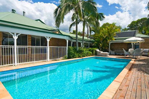 Cooroy Country Cottages - Tourism Caloundra 1