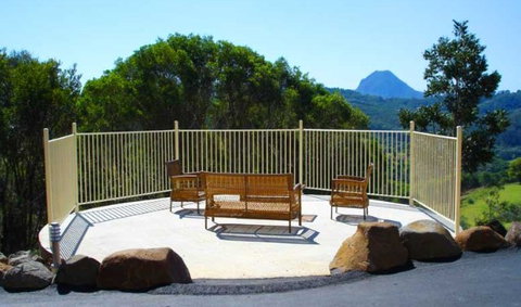 Cooroy Country Cottages - Tourism Caloundra 4