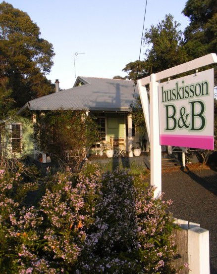 Huskisson Bed & Breakfast - Tourism Caloundra 3
