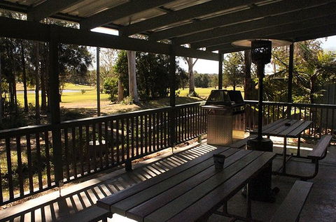 Golf View Motel - Tourism Caloundra 3