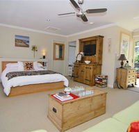 The Nature Lodge - Tourism Caloundra