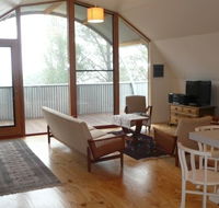 Surveyor's Hill Bed and Breakfast - Tourism Caloundra