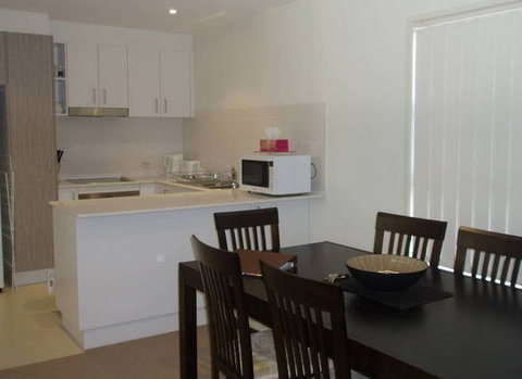 Braddon Element Apartment - Tourism Caloundra 0