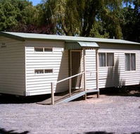 Castlemaine Central Cabin  Van Park - Tourism Caloundra