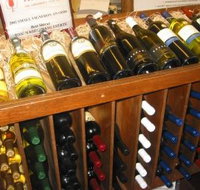 Warrenmang Vineyard  Resort - Tourism Caloundra